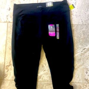 Tek gear Capri new with tags.